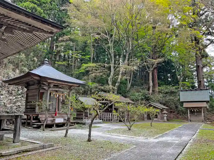 配志和神社の建物その他