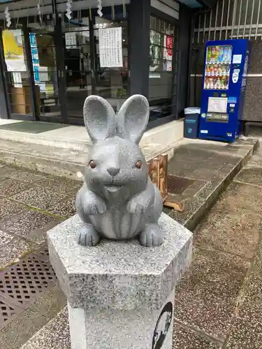 岡崎神社の狛犬