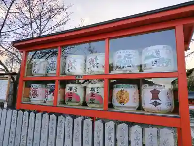 車折神社の{uncategorized: "未分類", other: "その他", undefined: "問題あり", building: "その他建物", grave: "お墓", sacred_gate: "鳥居", guardian: "狛犬", statue: "像", buddha: "仏像", history: "歴史", nature: "自然", garden: "庭園", animal: "動物", pagoda: "塔", temizu: "手水舎", mountain_gate: "山門・神門", sanctuary: "本殿・本堂", subordinate: "末社・摂社", art: "芸術", scenery: "景色", jizo: "地蔵", ema: "絵馬", goshuin: "御朱印", omikuji: "おみくじ", items: "授与品その他", amulet: "お守り", goshuincho: "御朱印帳", eats: "食事", festival: "お祭り", votive_dance: "神楽", shichigosan: "七五三参", wedding: "結婚式", experience: "体験その他", initially: "初詣", around: "周辺", anti_infection: "感染症対策"}