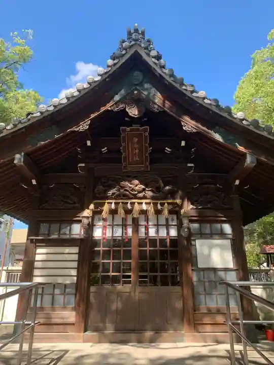 白山神社の本殿・本堂