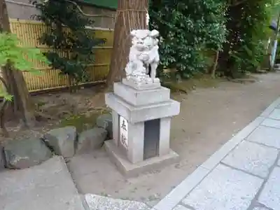 銀杏岡八幡神社の狛犬