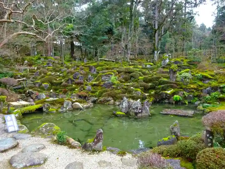 西明寺(滋賀県)