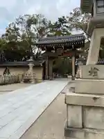西宮神社の山門・神門