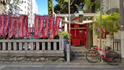 清水稲荷神社の鳥居