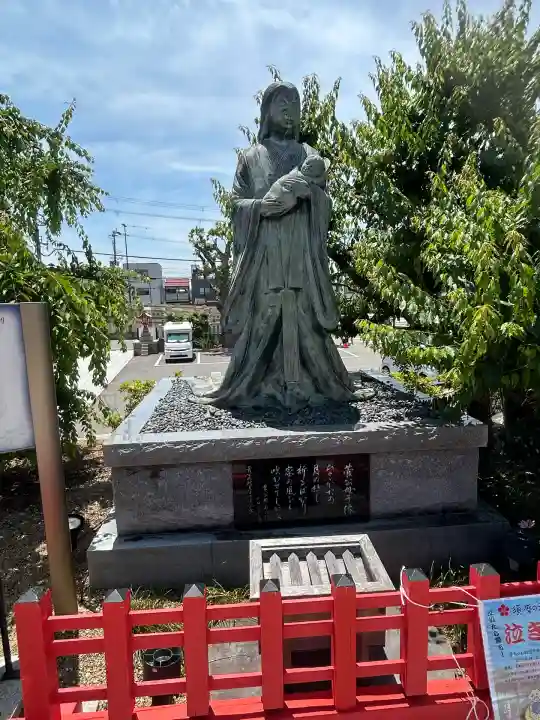 綱敷天満宮の像