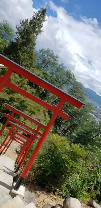 差出磯大嶽山神社 仕事と健康と厄よけの神さま(山梨県)