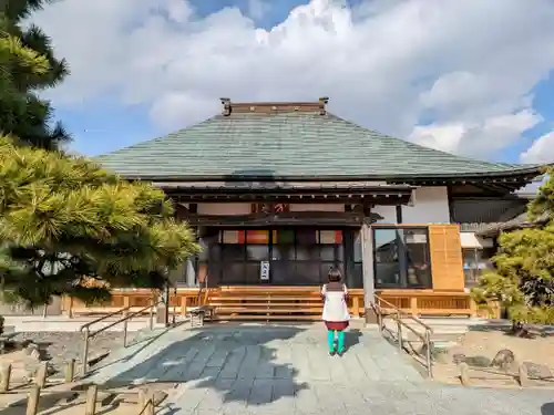 富春院の本殿・本堂