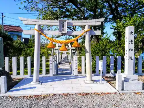 大池神社の鳥居