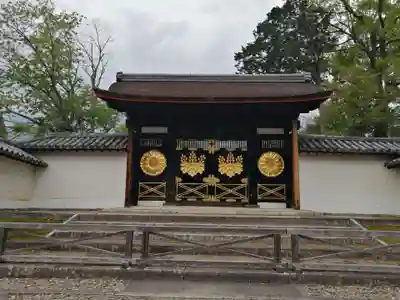 醍醐寺の山門・神門
