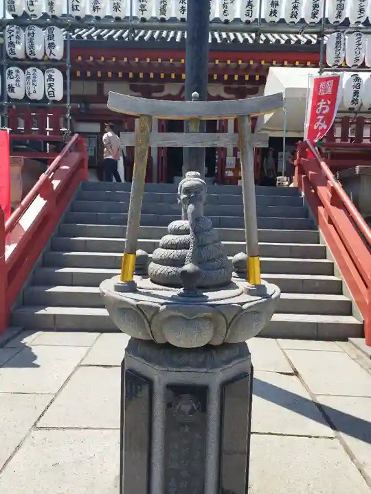 寛永寺不忍池弁天堂(東京都)