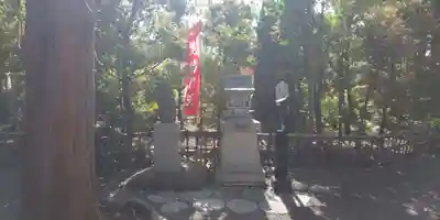 亀ケ池八幡宮の末社・摂社