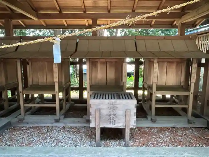 ニ柱神社(長野県)