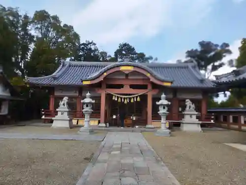 百済王神社の本殿・本堂