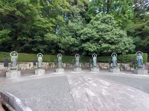 花山院菩提寺の地蔵