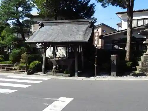 諏訪大社下社春宮の手水舎