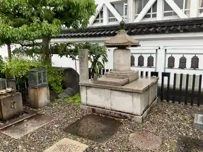 青蓮寺(大阪府)