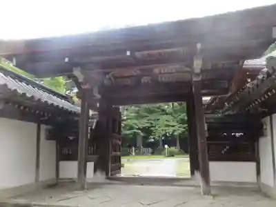 西教寺の山門・神門
