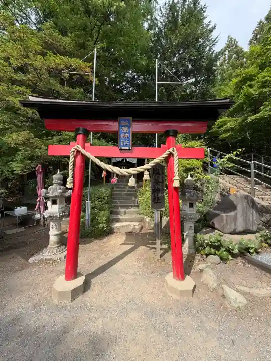 新倉富士浅間神社の{uncategorized: "未分類", other: "その他", undefined: "問題あり", building: "その他建物", grave: "お墓", sacred_gate: "鳥居", guardian: "狛犬", statue: "像", buddha: "仏像", history: "歴史", nature: "自然", garden: "庭園", animal: "動物", pagoda: "塔", temizu: "手水舎", mountain_gate: "山門・神門", sanctuary: "本殿・本堂", subordinate: "末社・摂社", art: "芸術", scenery: "景色", jizo: "地蔵", ema: "絵馬", goshuin: "御朱印", omikuji: "おみくじ", items: "授与品その他", amulet: "お守り", goshuincho: "御朱印帳", eats: "食事", festival: "お祭り", votive_dance: "神楽", shichigosan: "七五三参", wedding: "結婚式", experience: "体験その他", initially: "初詣", around: "周辺", anti_infection: "感染症対策"}