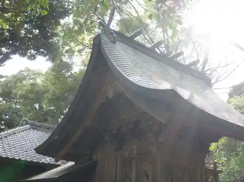 丹生神社の本殿・本堂