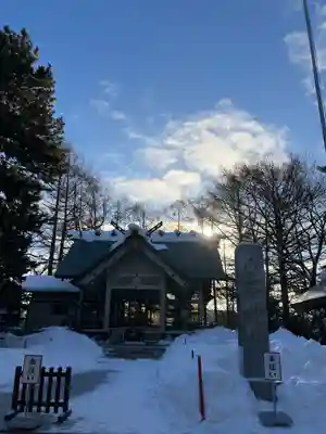 白石神社の本殿・本堂