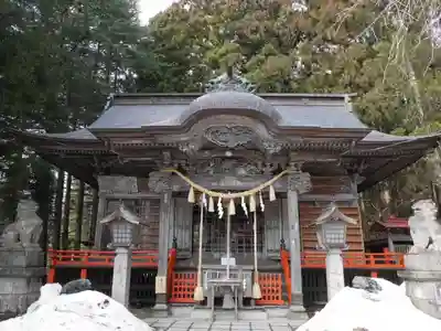 刈田嶺神社の本殿・本堂