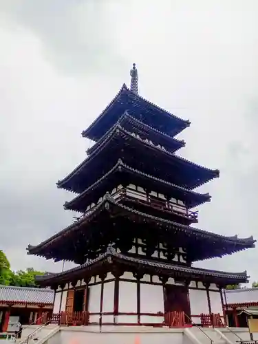 薬師寺の塔