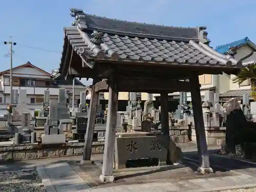 龍泉寺の手水舎