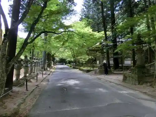 佛通寺の建物その他