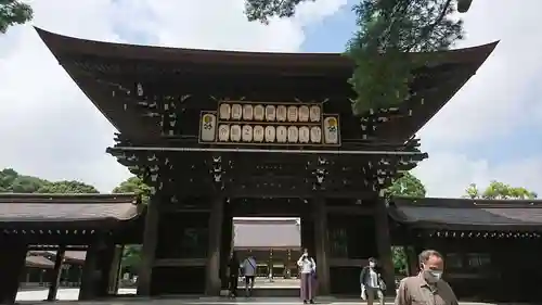 明治神宮の山門・神門