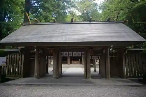 天岩戸神社の山門・神門