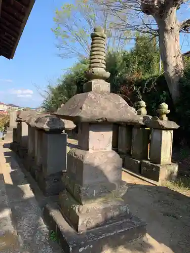 三光院の塔