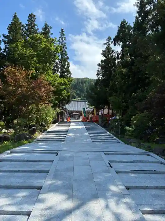 青龍寺(昭和大仏)(青森県)