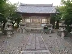 白山神社の本殿