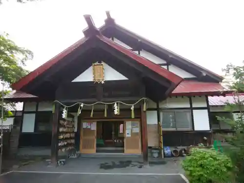 多賀神社の本殿・本堂