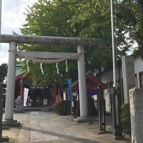 葛飾氷川神社の鳥居