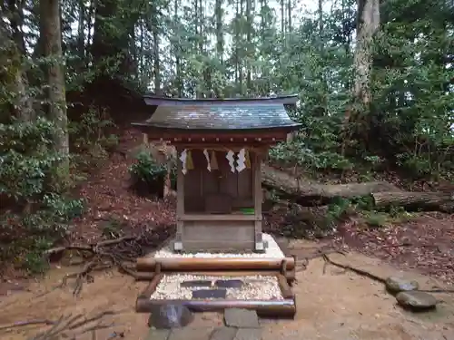 事任八幡宮の末社