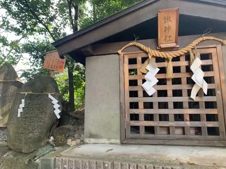 日吉神社(上社)の末社・摂社