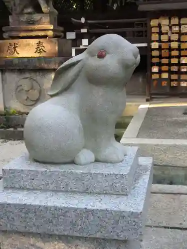 岡崎神社の狛犬