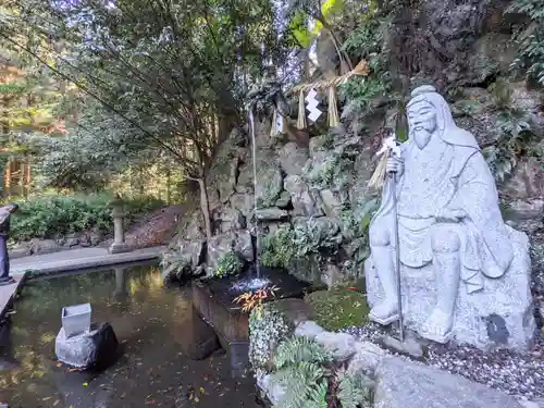 石鎚神社の像