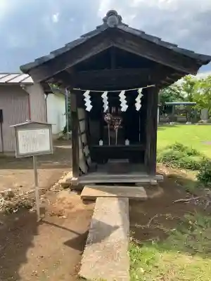 境香取神社の{uncategorized: "未分類", other: "その他", undefined: "問題あり", building: "その他建物", grave: "お墓", sacred_gate: "鳥居", guardian: "狛犬", statue: "像", buddha: "仏像", history: "歴史", nature: "自然", garden: "庭園", animal: "動物", pagoda: "塔", temizu: "手水舎", mountain_gate: "山門・神門", sanctuary: "本殿・本堂", subordinate: "末社・摂社", art: "芸術", scenery: "景色", jizo: "地蔵", ema: "絵馬", goshuin: "御朱印", omikuji: "おみくじ", items: "授与品その他", amulet: "お守り", goshuincho: "御朱印帳", eats: "食事", festival: "お祭り", votive_dance: "神楽", shichigosan: "七五三参", wedding: "結婚式", experience: "体験その他", initially: "初詣", around: "周辺", anti_infection: "感染症対策"}