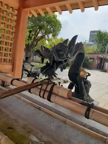 難波大社　生國魂神社の手水舎