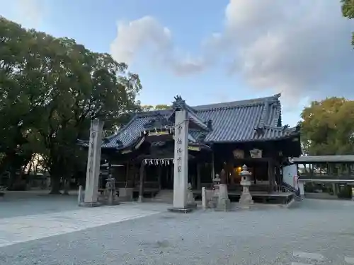 魚吹八幡神社の{uncategorized: "未分類", other: "その他", undefined: "問題あり", building: "その他建物", grave: "お墓", sacred_gate: "鳥居", guardian: "狛犬", statue: "像", buddha: "仏像", history: "歴史", nature: "自然", garden: "庭園", animal: "動物", pagoda: "塔", temizu: "手水舎", mountain_gate: "山門・神門", sanctuary: "本殿・本堂", subordinate: "末社・摂社", art: "芸術", scenery: "景色", jizo: "地蔵", ema: "絵馬", goshuin: "御朱印", omikuji: "おみくじ", items: "授与品その他", amulet: "お守り", goshuincho: "御朱印帳", eats: "食事", festival: "お祭り", votive_dance: "神楽", shichigosan: "七五三参", wedding: "結婚式", experience: "体験その他", initially: "初詣", around: "周辺", anti_infection: "感染症対策"}