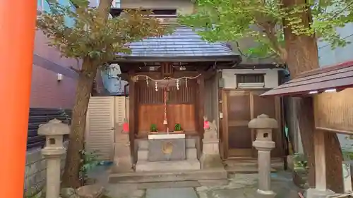 出世稲荷神社（柳森神社境外摂社）(東京都)