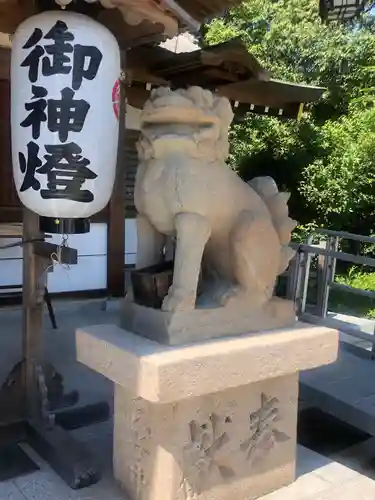 伊和志津神社の狛犬