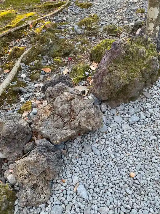 新屋山神社(山梨県)
