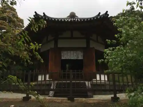 栄山寺の末社