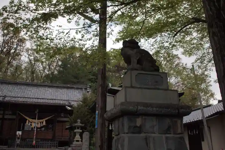 甲斐総社八幡神社の狛犬