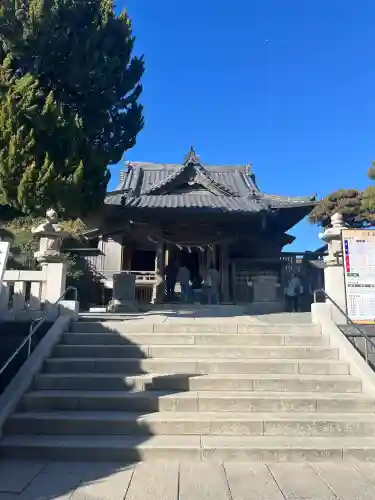 森戸大明神（森戸神社）の{uncategorized: "未分類", other: "その他", undefined: "問題あり", building: "その他建物", grave: "お墓", sacred_gate: "鳥居", guardian: "狛犬", statue: "像", buddha: "仏像", history: "歴史", nature: "自然", garden: "庭園", animal: "動物", pagoda: "塔", temizu: "手水舎", mountain_gate: "山門・神門", sanctuary: "本殿・本堂", subordinate: "末社・摂社", art: "芸術", scenery: "景色", jizo: "地蔵", ema: "絵馬", goshuin: "御朱印", omikuji: "おみくじ", items: "授与品その他", amulet: "お守り", goshuincho: "御朱印帳", eats: "食事", festival: "お祭り", votive_dance: "神楽", shichigosan: "七五三参", wedding: "結婚式", experience: "体験その他", initially: "初詣", around: "周辺", anti_infection: "感染症対策"}