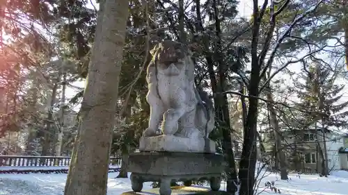 東川神社の狛犬