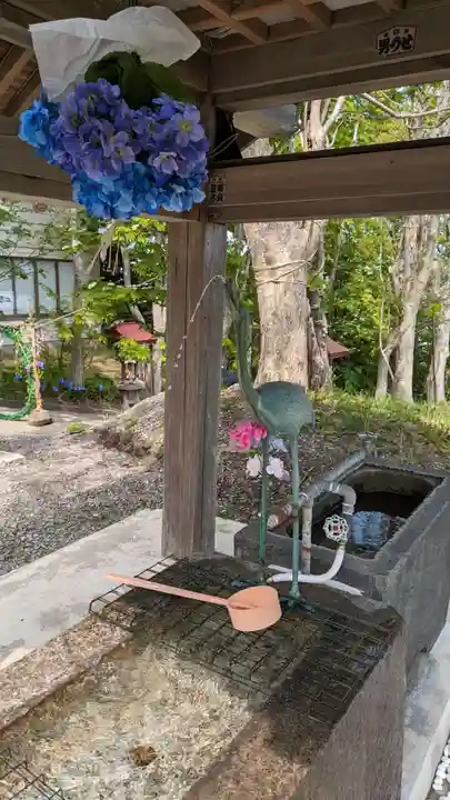 釧路一之宮 厳島神社の手水舎